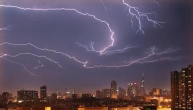重慶左手视频APP污最新版教您如何避免受到雷電傷害